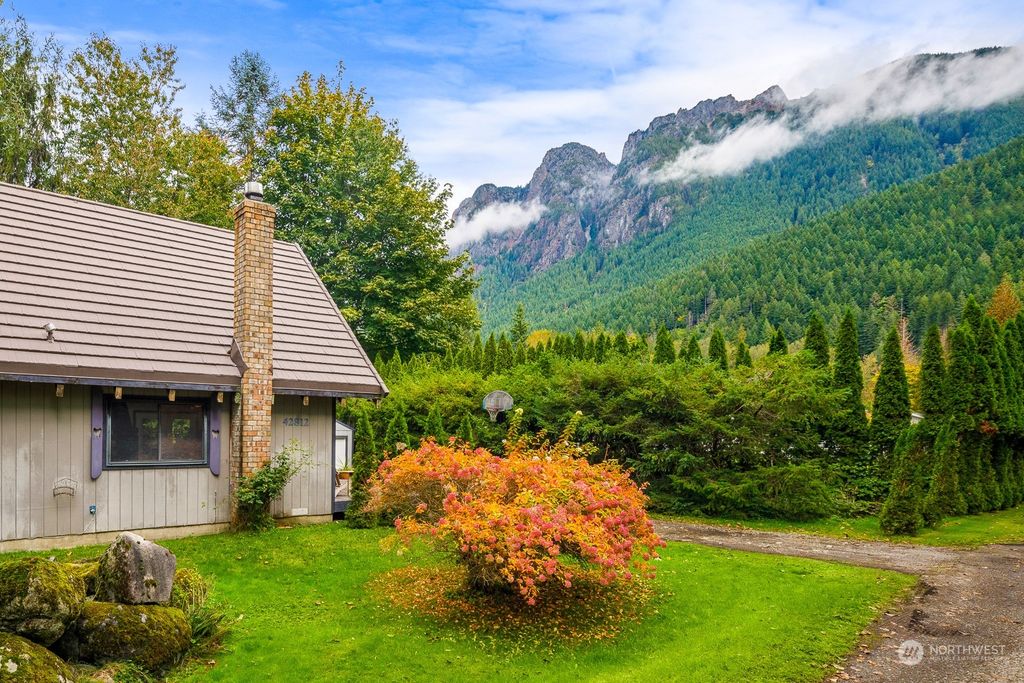 Photo of 42812 SE 112th Street, North Bend, WA 98045 (MLS # 2168764)