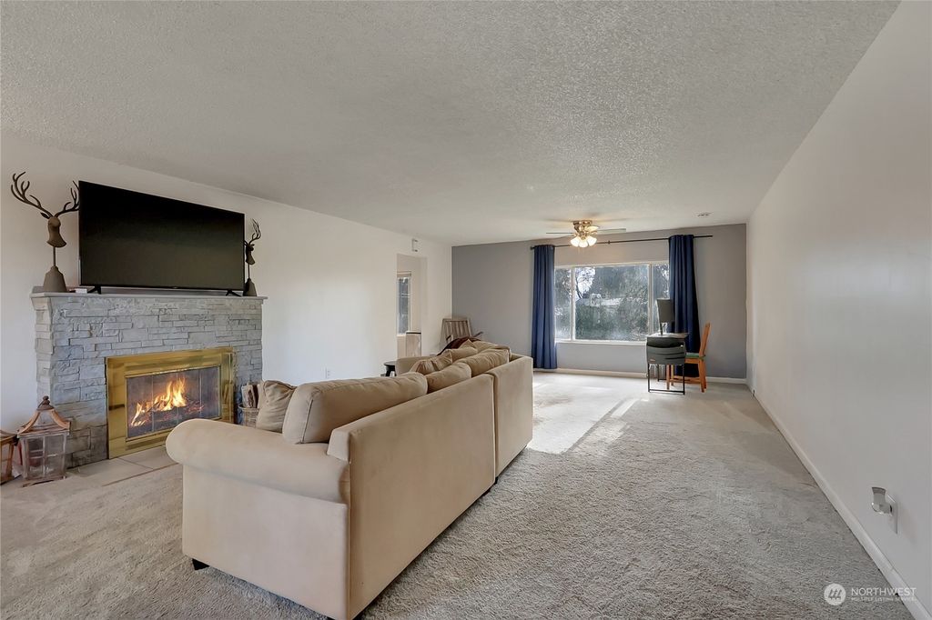 Photo of 12824 84th Avenue S, Seattle, WA 98178 (MLS # 2194281)