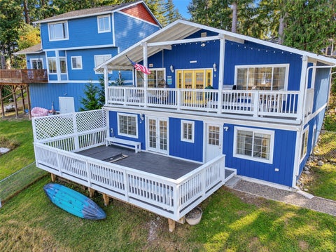 Photo of 17142 Lakepoint Drive SE, Yelm, WA 98597 (MLS # 2560736)