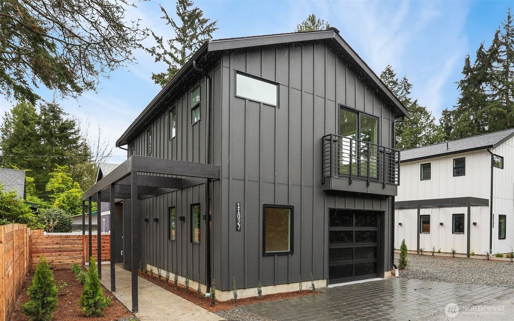 Photo of 11027 17th Avenue NE, Seattle, WA 98125 (MLS # 2372459)