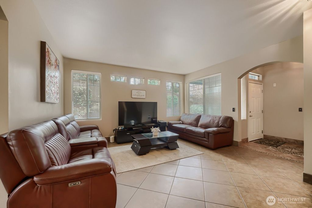 Photo of 15150 140th Way SE #V104, Renton, WA 98058 (MLS # 2506410)