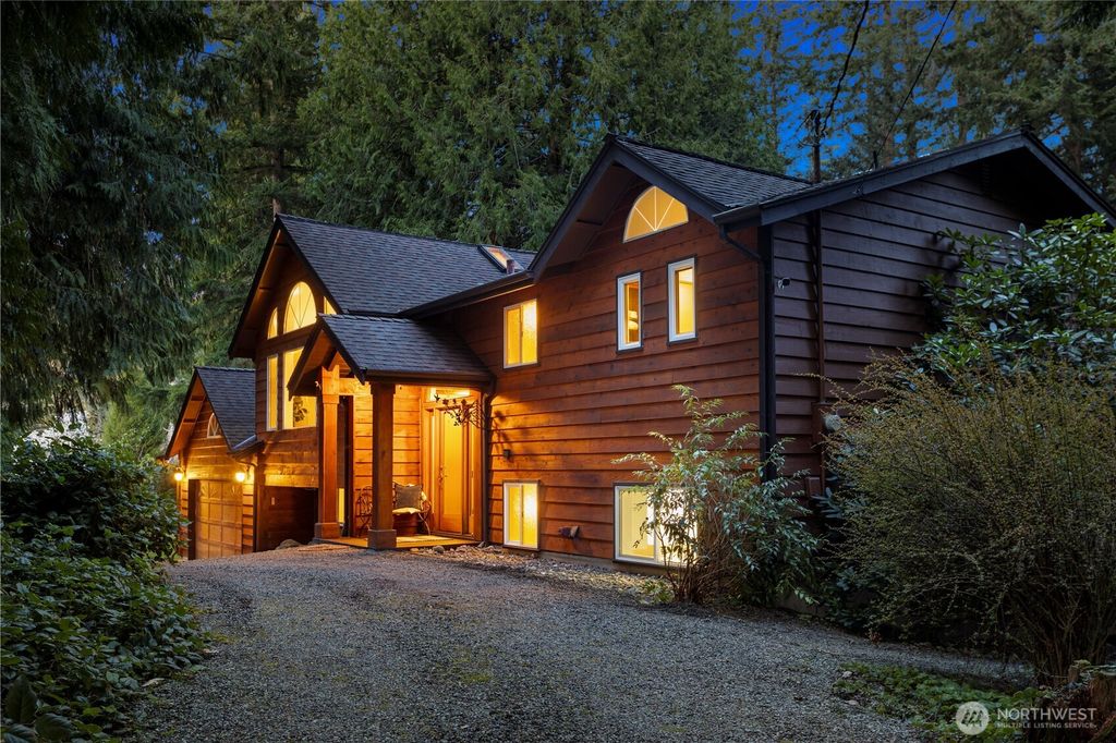 Photo of 1824 220th Avenue SE, Sammamish, WA 98075 (MLS # 2344268)