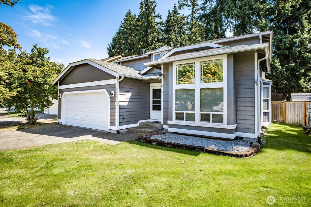 Photo of 17317 94th Avenue Ct E, Puyallup, WA 98375 (MLS # 2464639)