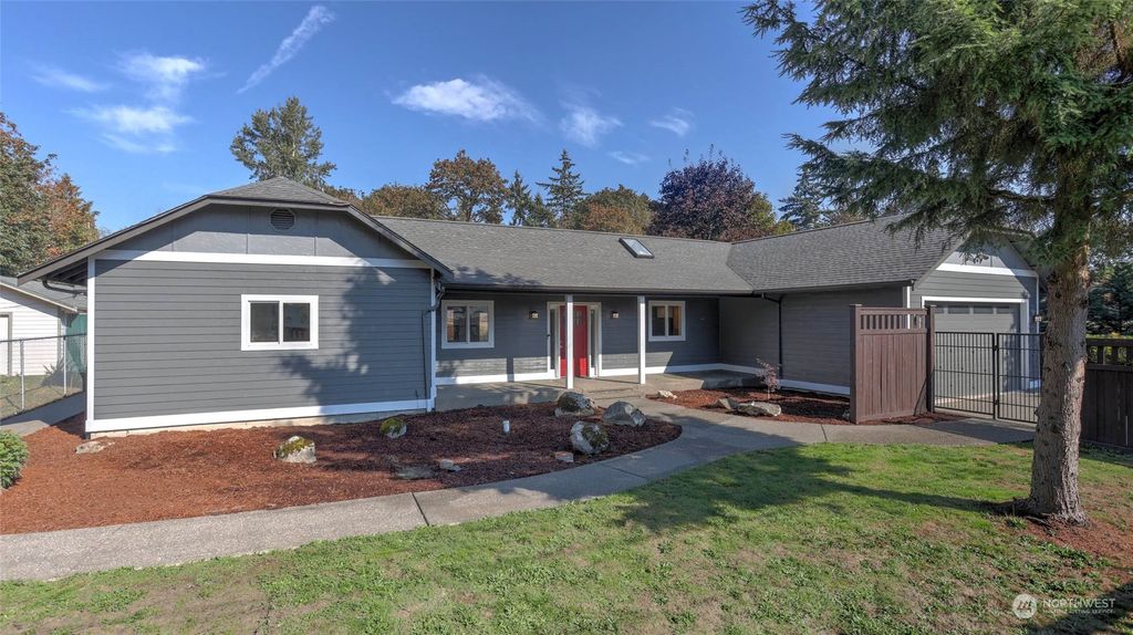 Photo of 35535 52nd Avenue S, Auburn, WA 98001 (MLS # 2003542)