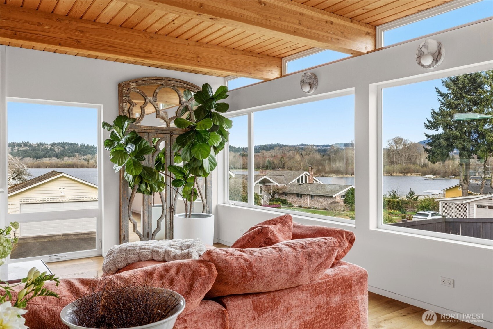 19523 SE 51st Street