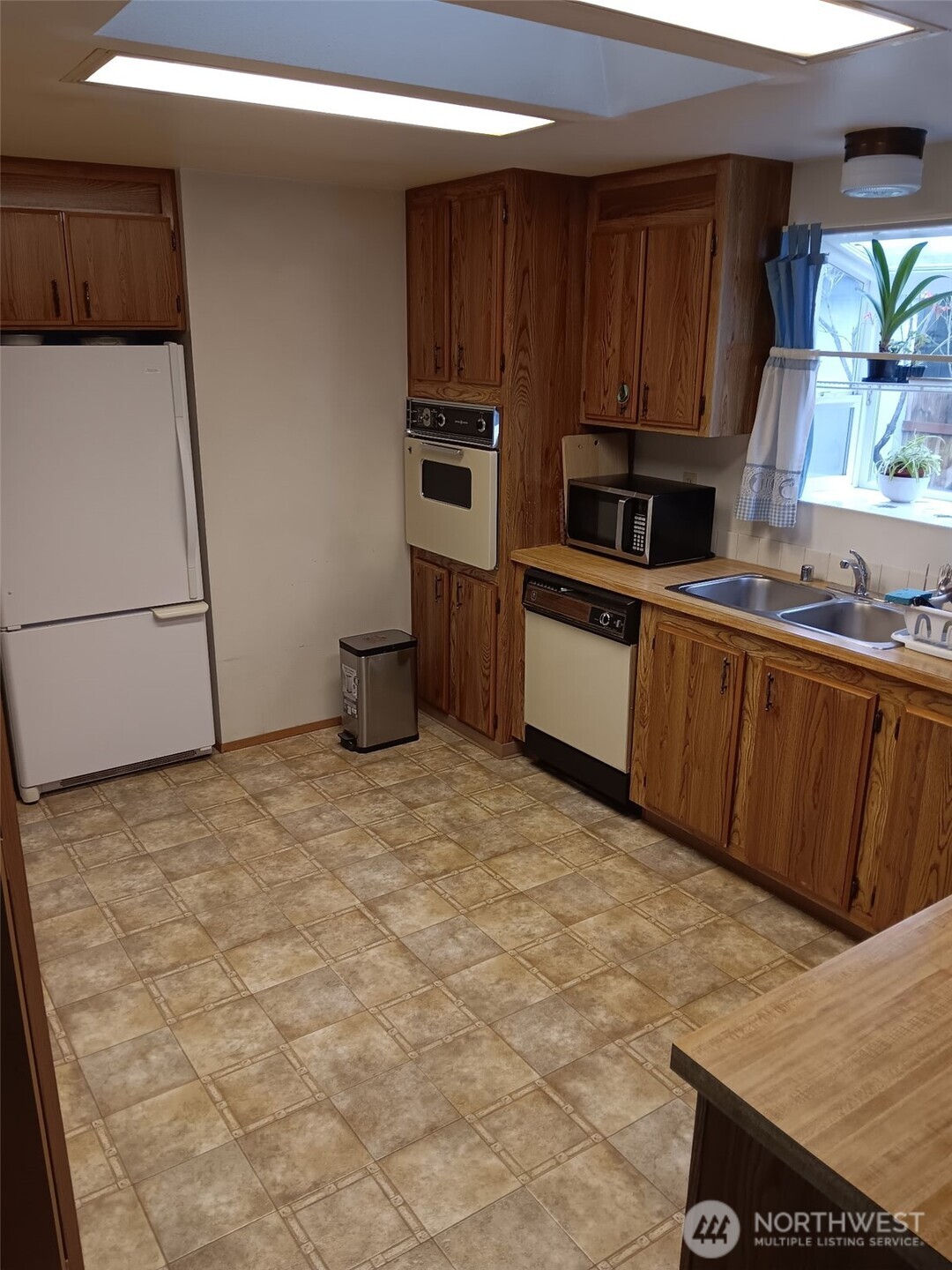 707 37th Street SE 17