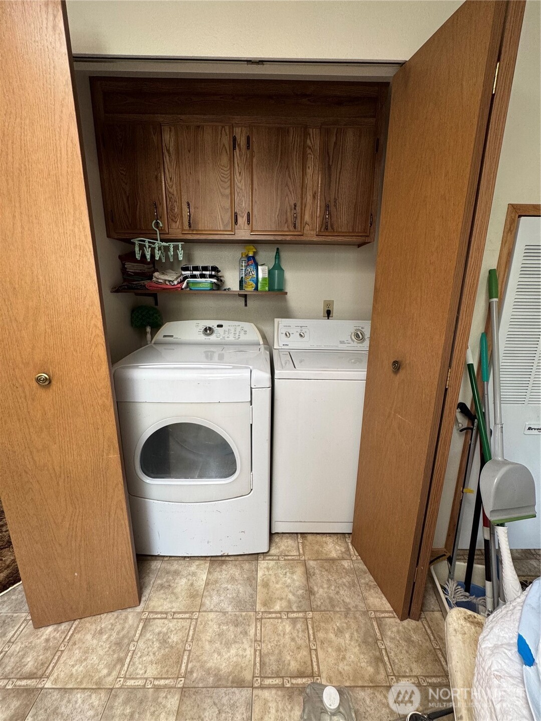 707 37th Street SE 17