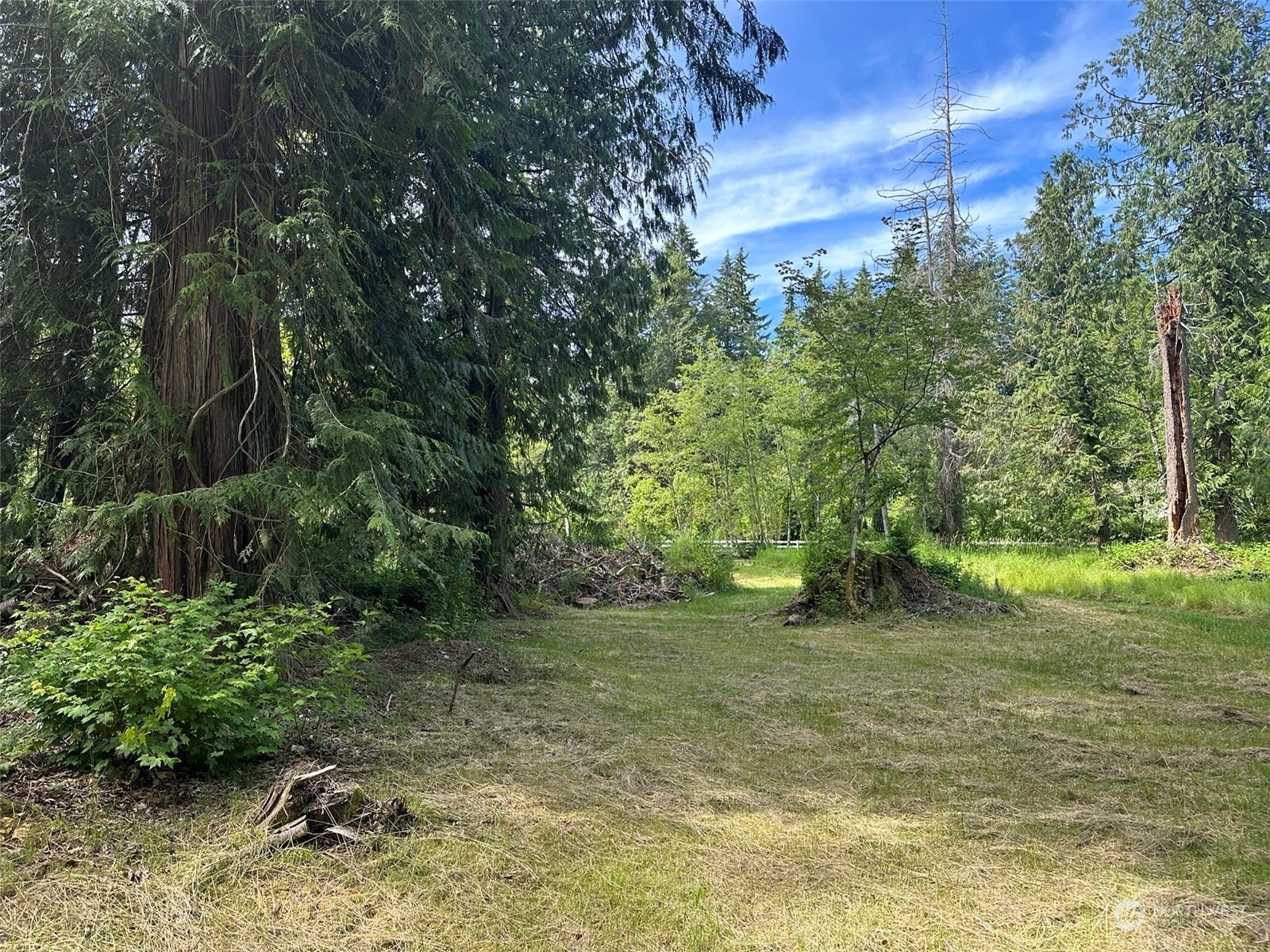 120 196th Avenue NE