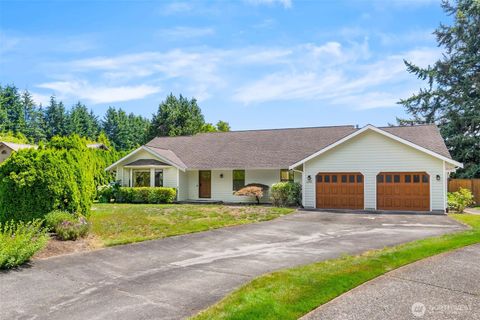 Photo of 2315 Buckingham Drive SE, Olympia, WA 98501 (MLS # 2548552)