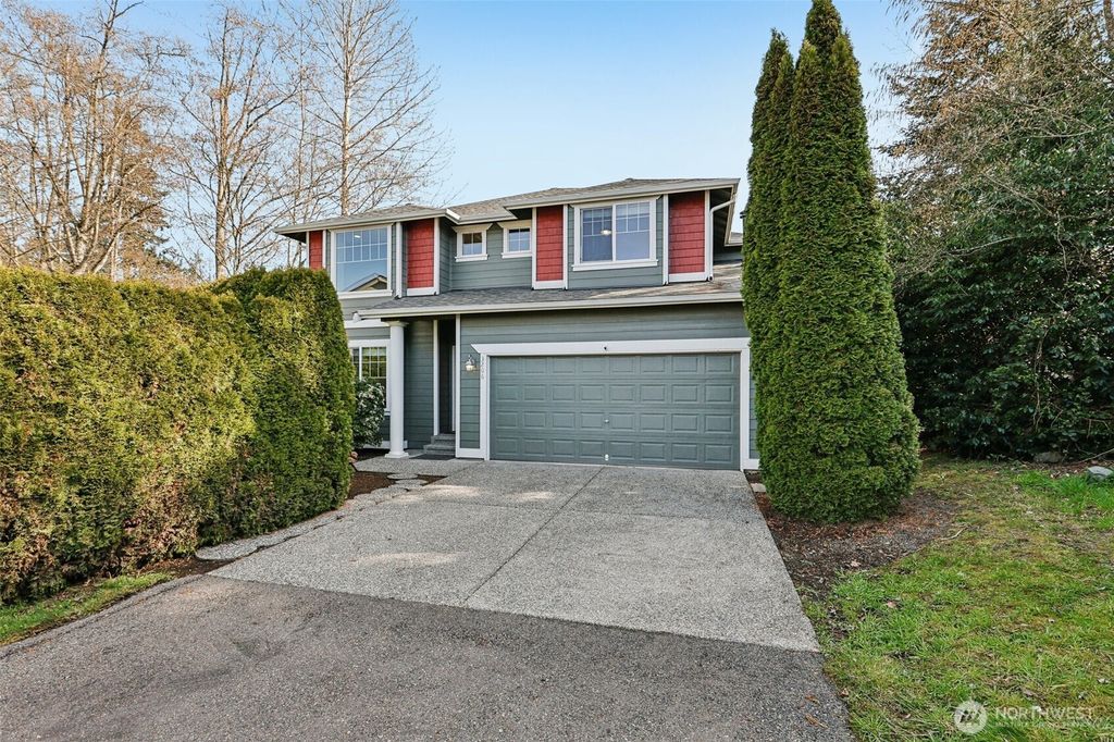 Photo of 3206 96th PL Pl SE, Everett, WA 98208 (MLS # 2507189)