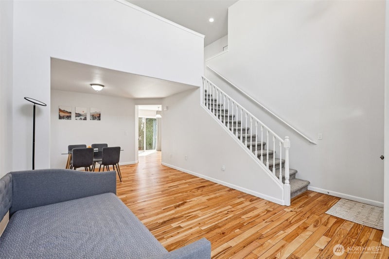 3206 96th PL SE