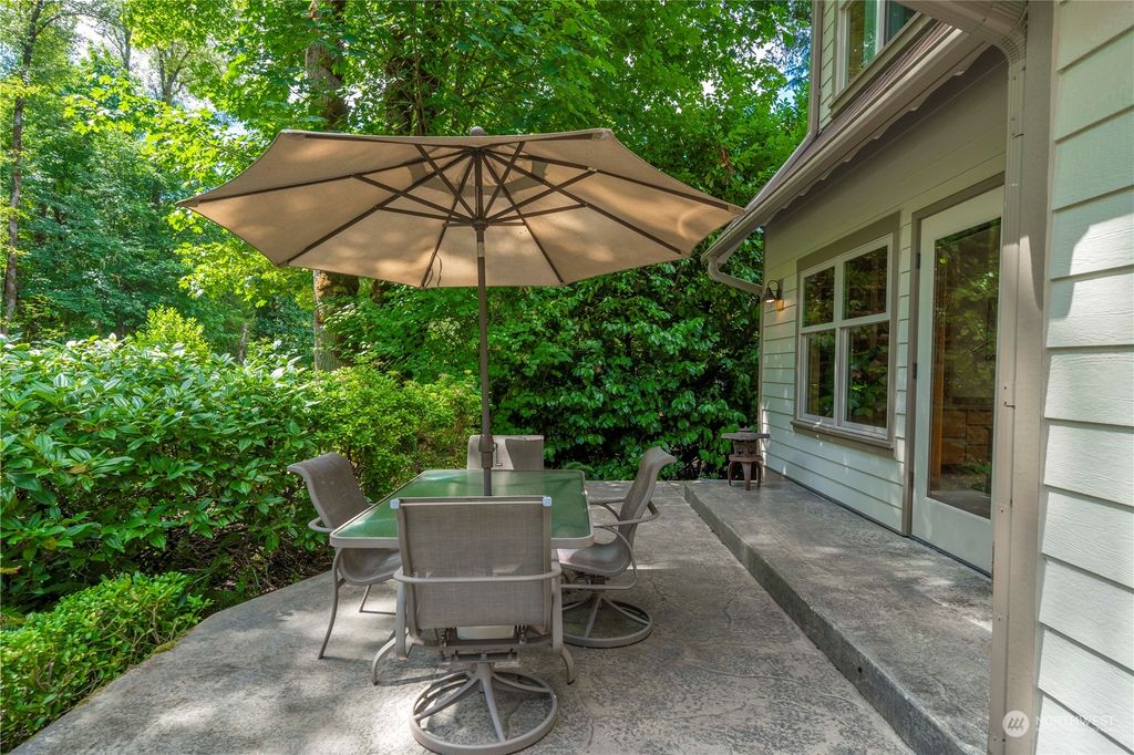 listing image 9360587068403440176