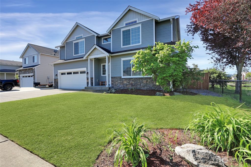 Photo of 221 Elise Lane, Pacific, WA 98047 (MLS # 2068187)