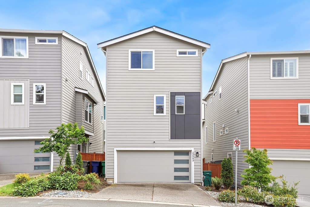Photo of 22503 70th Place W, Mountlake Terrace, WA 98043 (MLS # 2520313)
