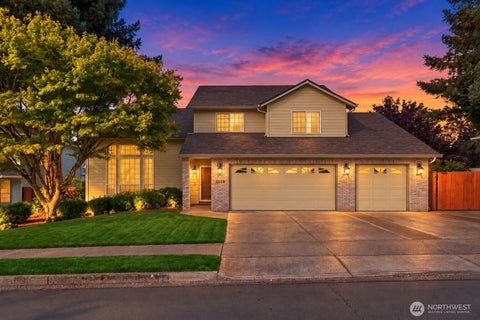 Photo of 2533 NW 45th Avenue, Camas, WA 98607 (MLS # 2570238)