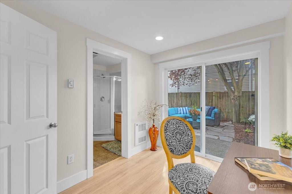 Photo of 211 15th Avenue, Seattle, WA 98122 (MLS # 2423474)