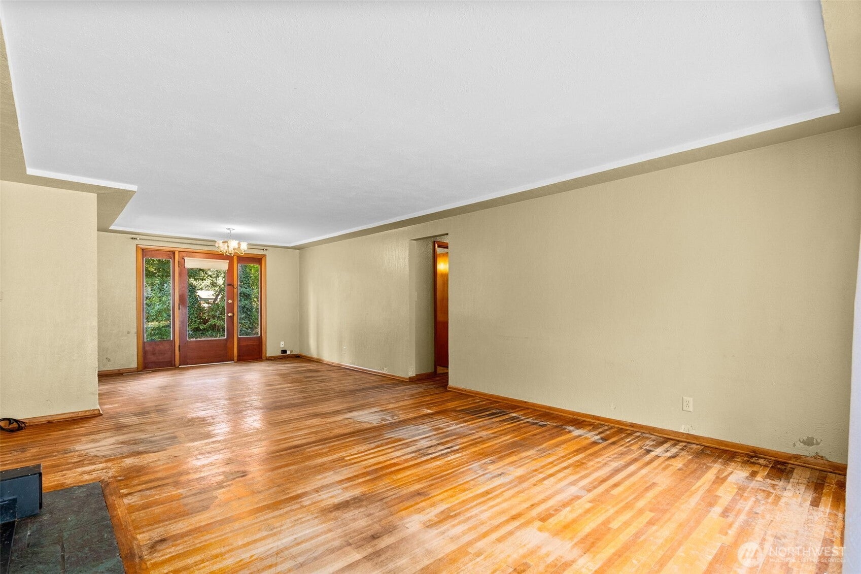 8212 South Sw