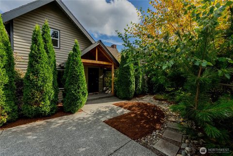 Photo of 20006 68th Avenue NE, Kenmore, WA 98028 (MLS # 2501644)