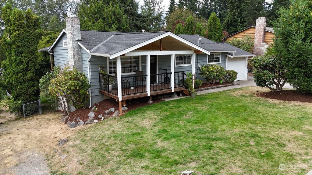 Photo of 12451 169th Avenue SE, Renton, WA 98059 (MLS # 2277113)