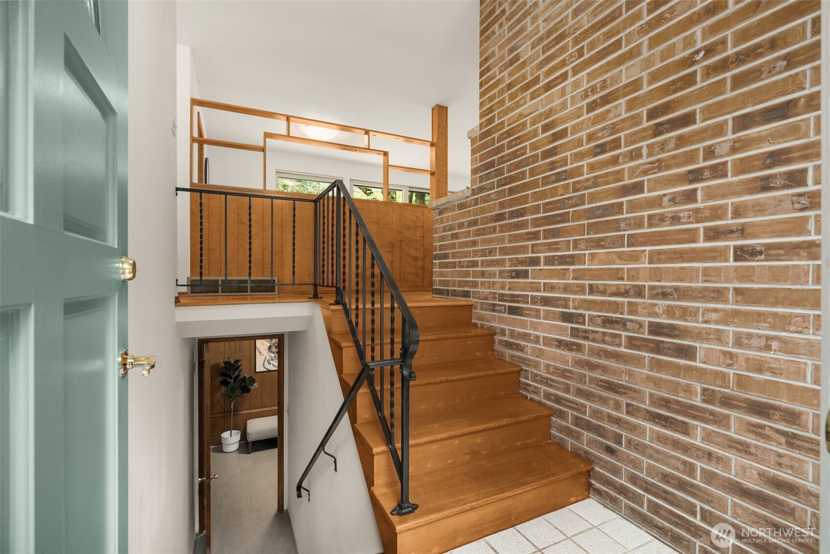 19207 40th Place NE