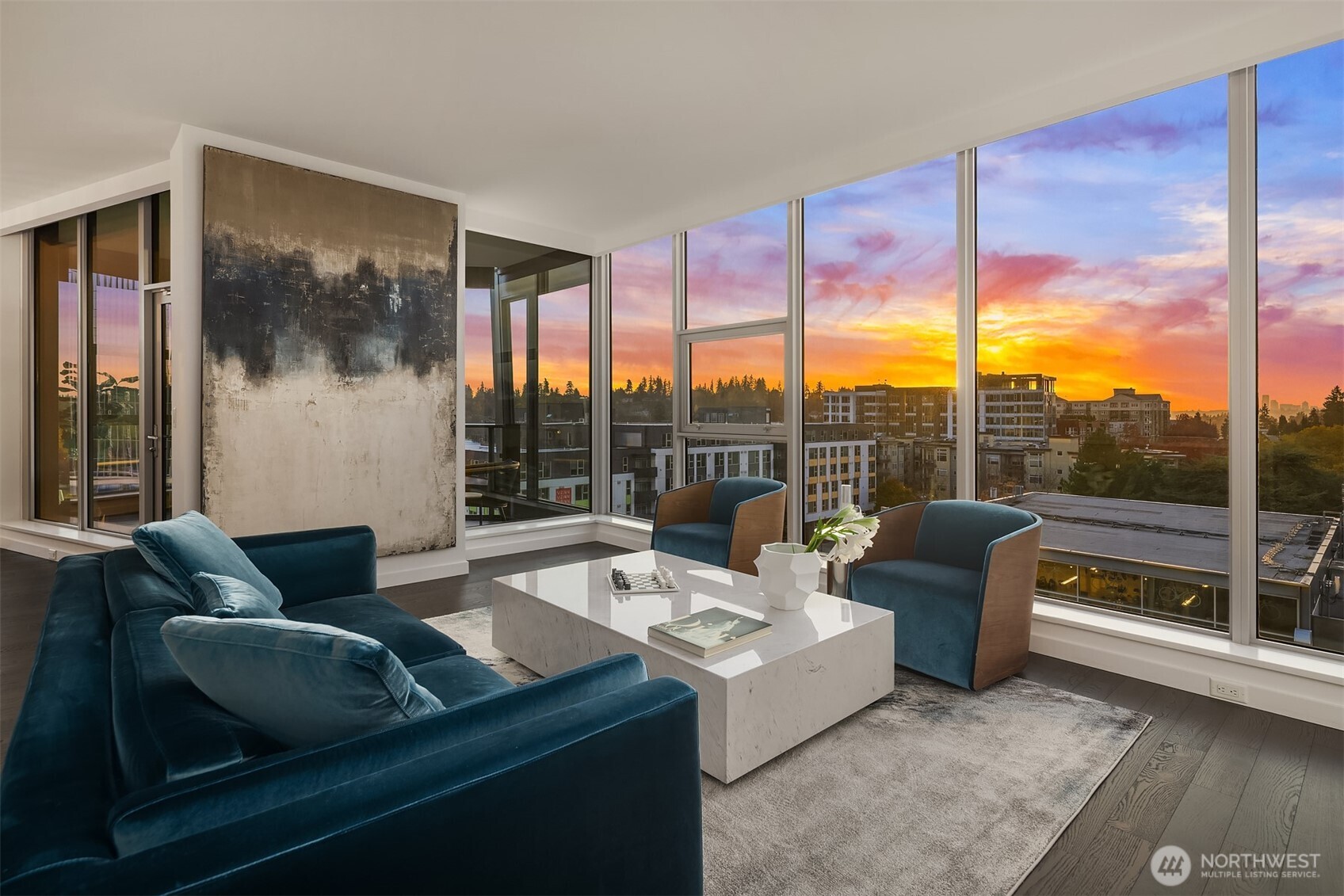 188 Bellevue Way NE 707