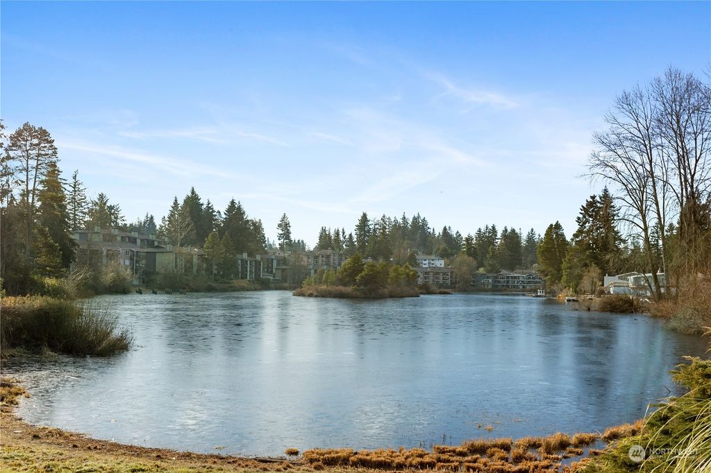 Photo of 820 E Cady Road #F207, Everett, WA 98203 (MLS # 2019266)