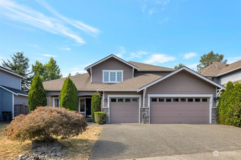 Photo of 24136 SE 1st Court, Sammamish, WA 98074 (MLS # 2142354)