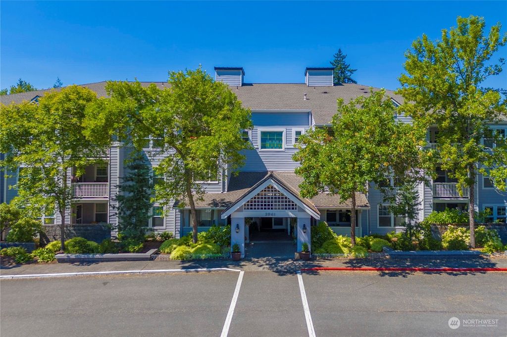 Photo of 3941 226th Place SE #304, Issaquah, WA 98029 (MLS # 2152065)