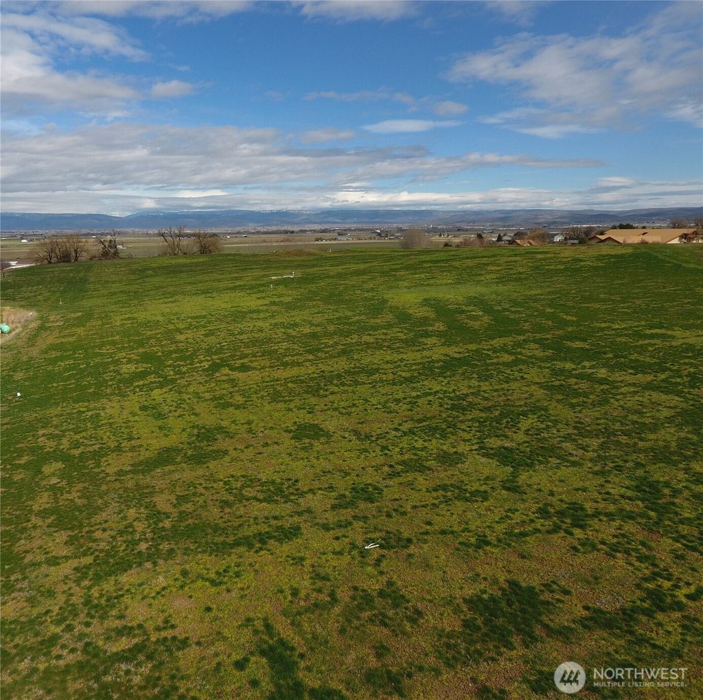 Photo of 1201 Orchard Road Rd, Ellensburg, WA 98926 (MLS # 2509091)