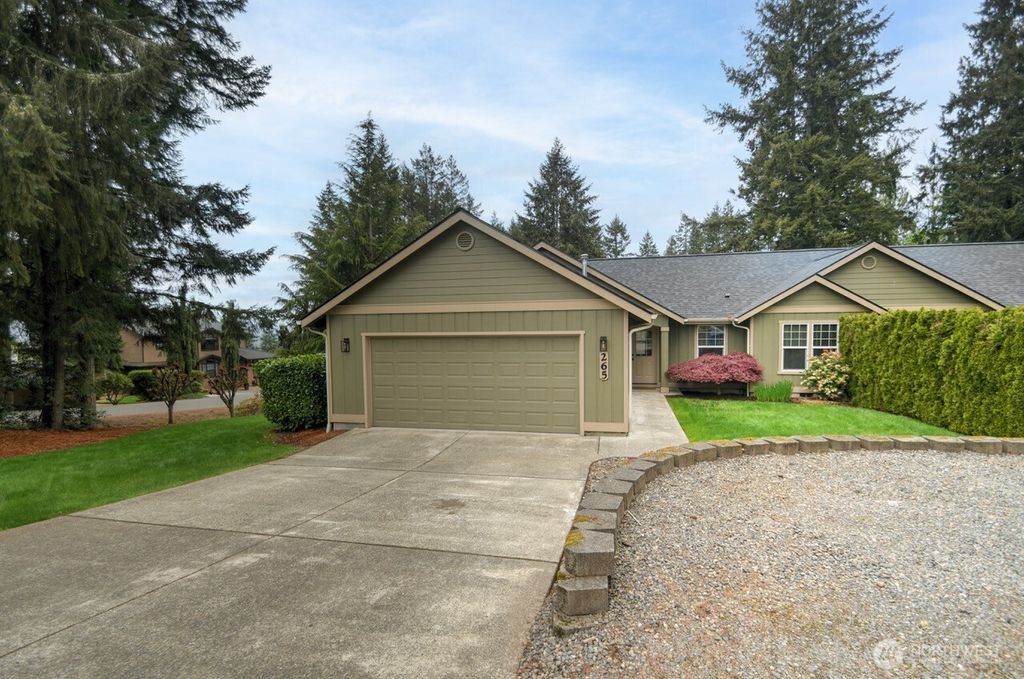 Photo of 265 SE Valley View Way, Chehalis, WA 98532 (MLS # 2509400)