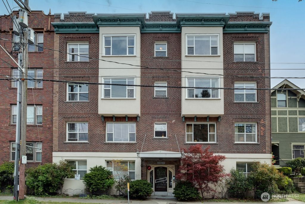 Photo of 214 Summit Avenue E #402, Seattle, WA 98102 (MLS # 2495959)