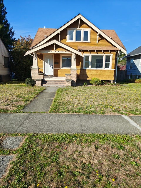 Photo of 519 S 50th ST, Tacoma, WA 98408 (MLS # 2596356)