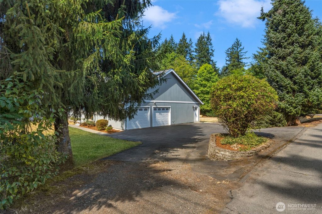Photo of 22124 49th Avenue SE, Bothell, WA 98021 (MLS # 2428496)