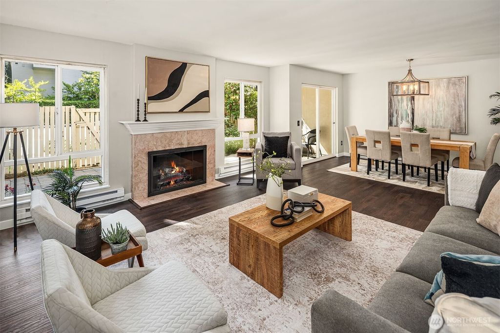 Photo of 1606 103rd Place NE #K5, Bellevue, WA 98004 (MLS # 2502557)