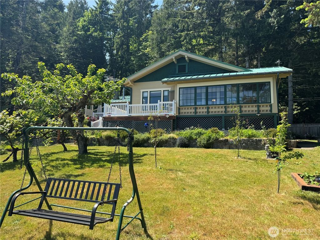 Photo of 311231 Highway 101, Brinnon, WA 98320 (MLS # 2528775)
