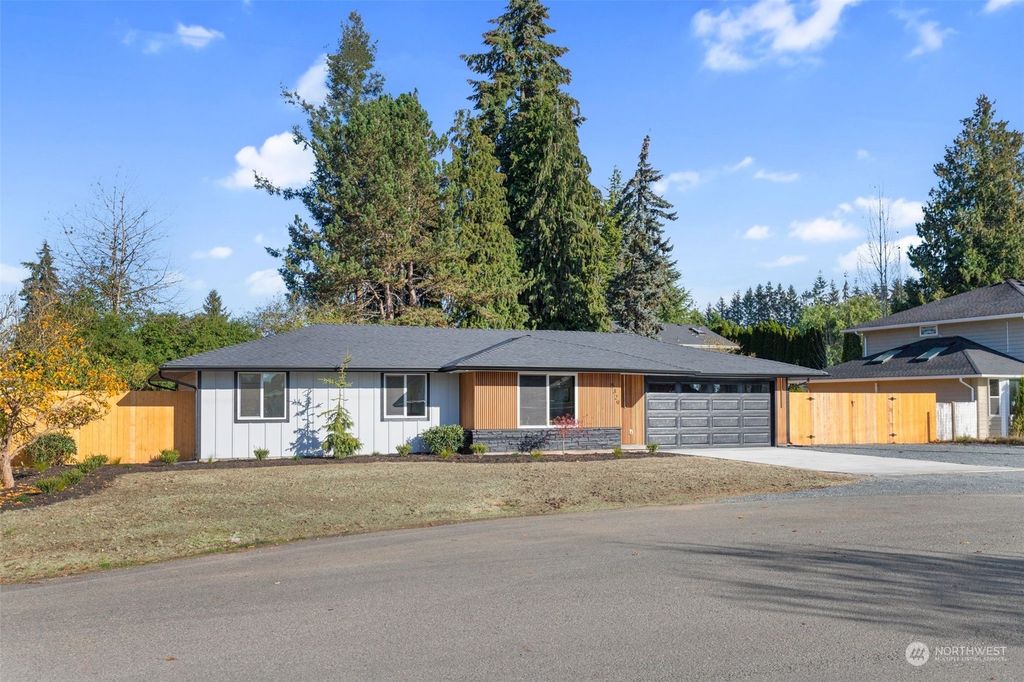 Photo of 5329 86th Place NE, Marysville, WA 98270 (MLS # 2309567)