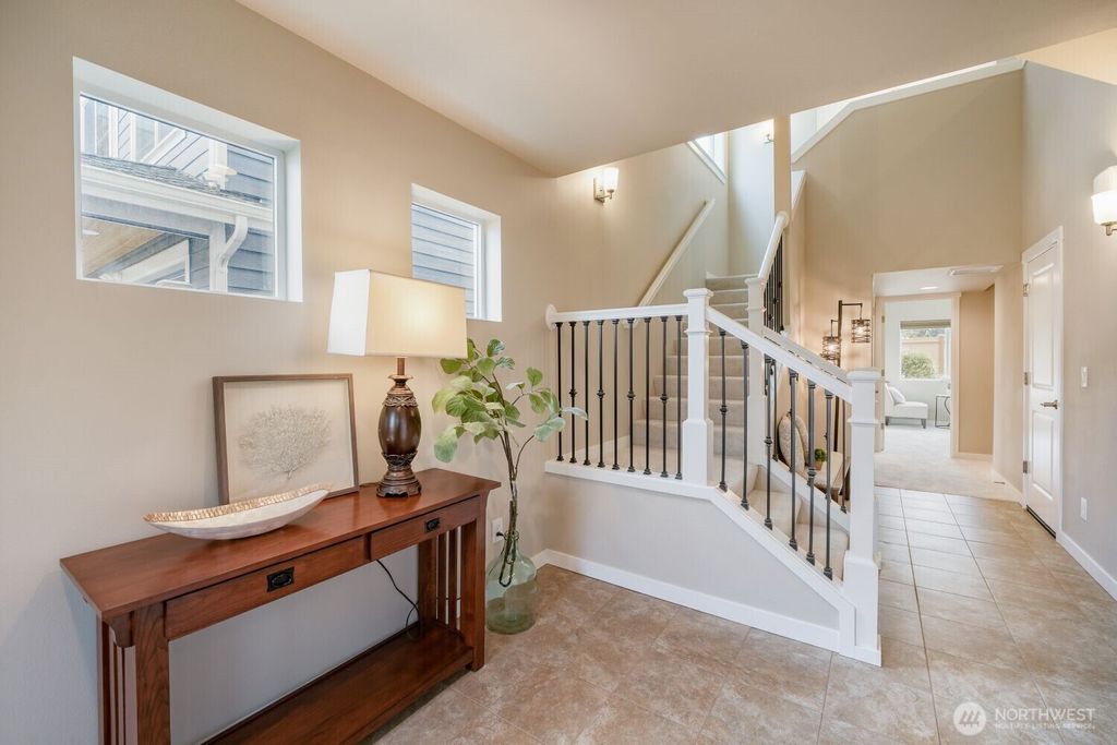 Photo of 4764 244th Ct Ct SE, Sammamish, WA 98029 (MLS # 2478318)