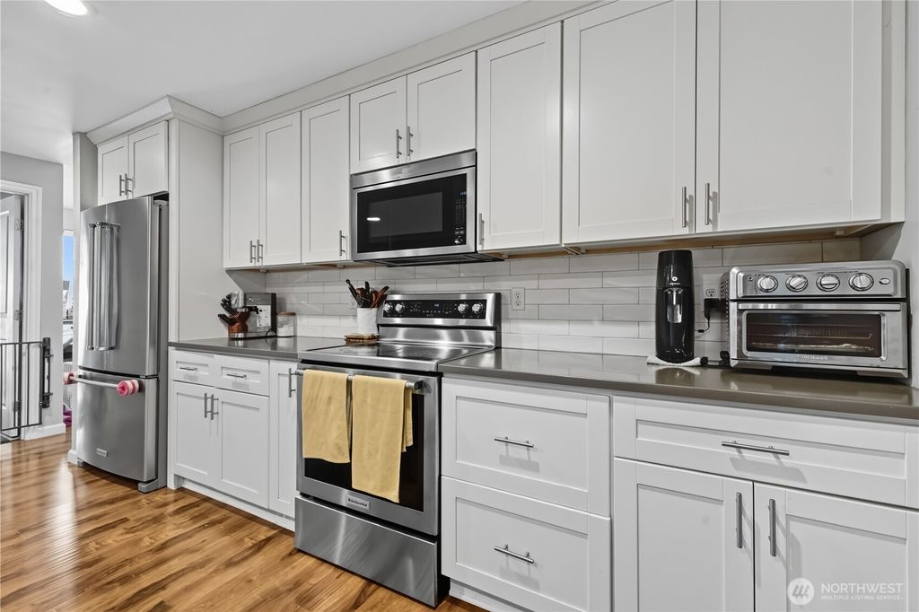 Photo of 2815 Alpine St SE, Auburn, WA 98002 (MLS # 2436431)