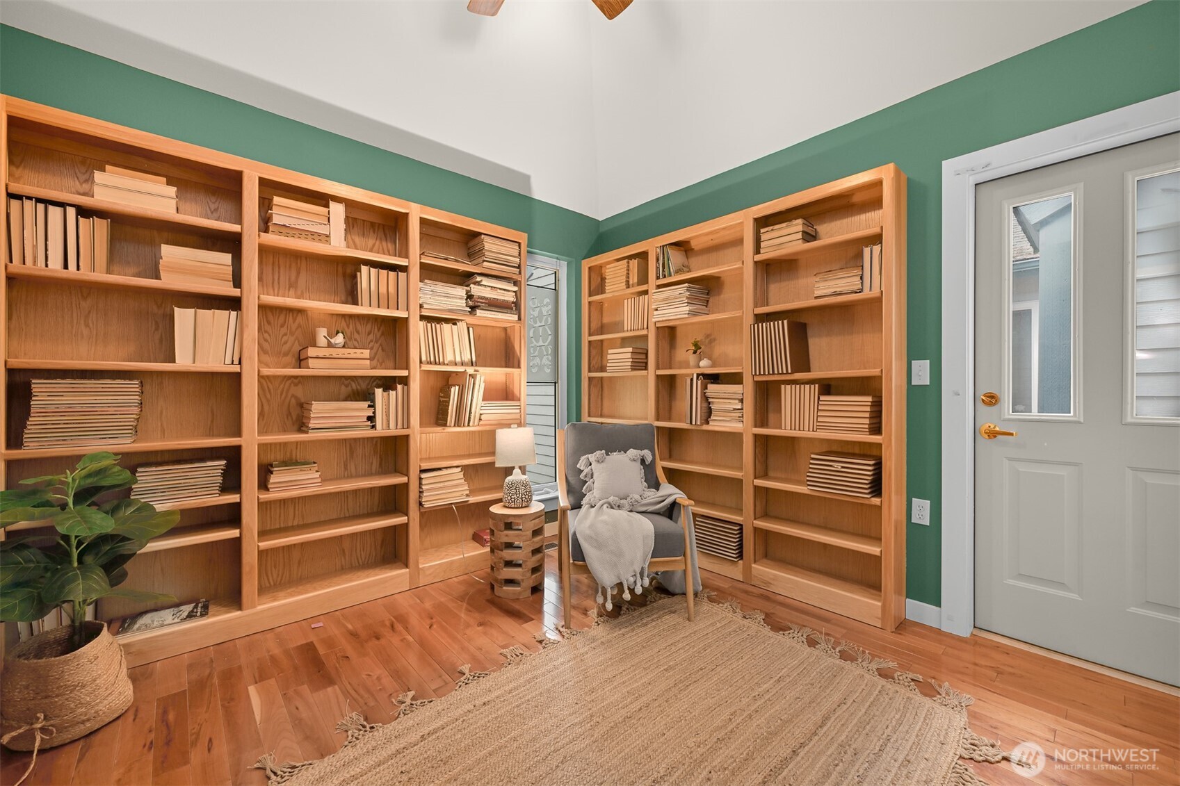 Bellingham, Washington 98229, United States, 3 Bedrooms Bedrooms, ,3 BathroomsBathrooms,Residential,Active,111211