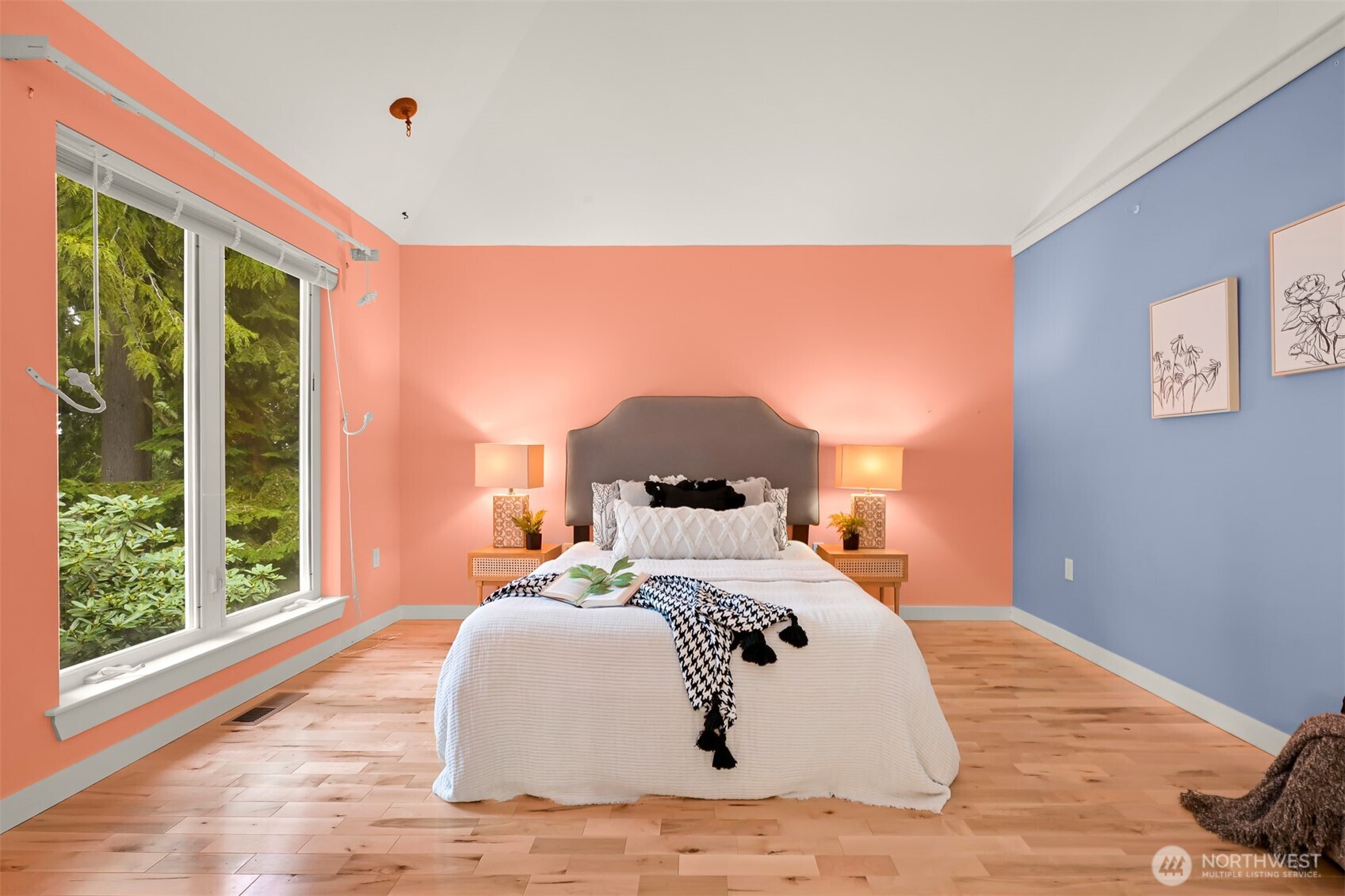 Bellingham, Washington 98229, United States, 3 Bedrooms Bedrooms, ,3 BathroomsBathrooms,Residential,Active,111211