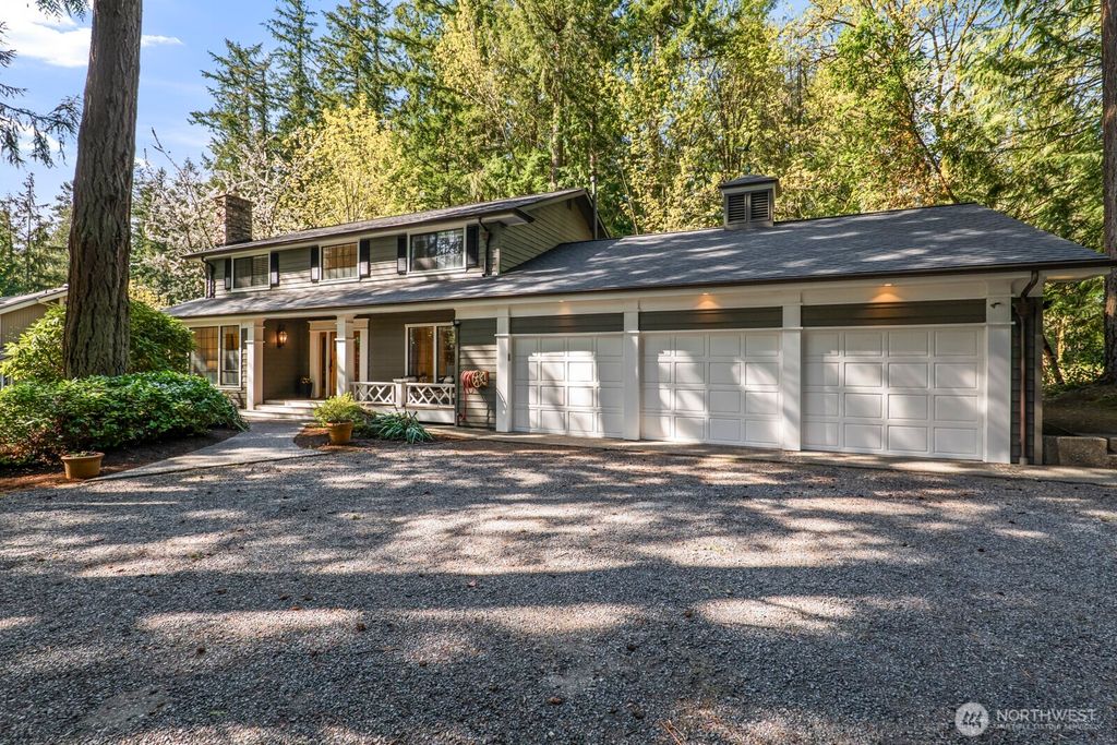 Photo of 16009 161st Avenue NE, Woodinville, WA 98072 (MLS # 2355750)