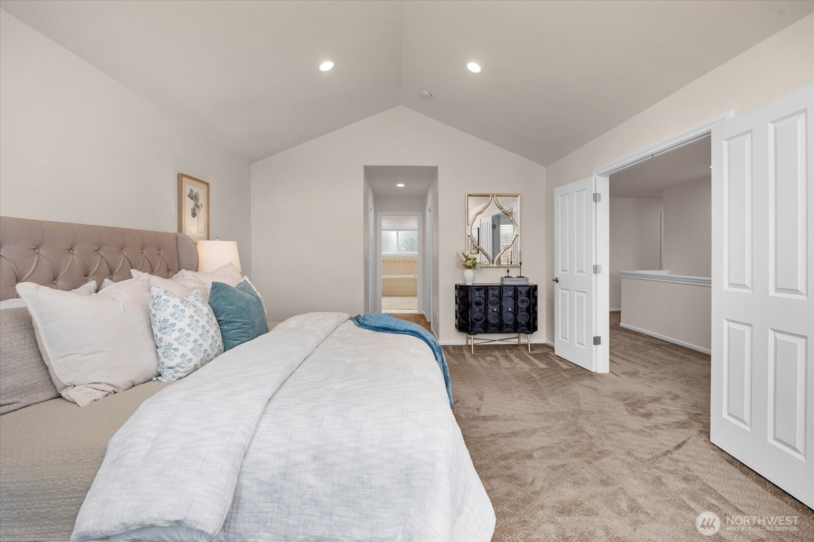 Lynnwood, Washington, 98087, United States, 4 Bedrooms Bedrooms, ,3 BathroomsBathrooms,Residential,Active,2037572