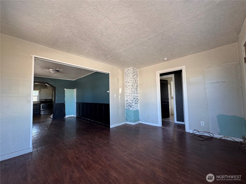 4727 Ocean Beach Highway