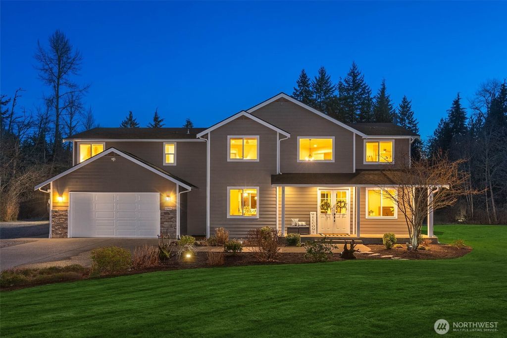 Photo of 12915 212th Street SE, Snohomish, WA 98296 (MLS # 2470866)