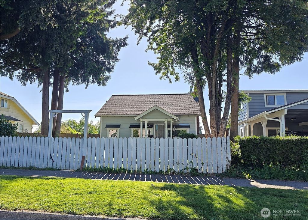 Photo of 4020 A Street, Tacoma, WA 98418 (MLS # 2529680)