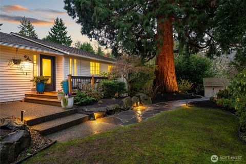 Photo of 423 SW 189th Place, Normandy Park, WA 98166 (MLS # 2484520)