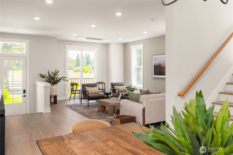 417 Parkside Walk