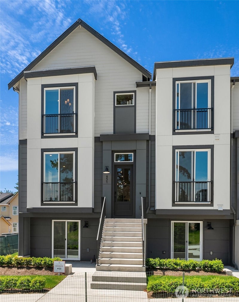 417 Parkside Walk