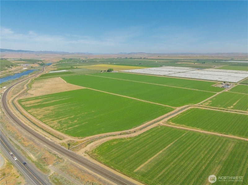 19527 Road 10.5 NW