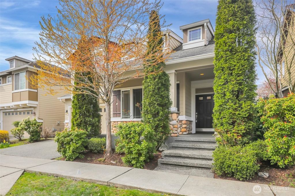 Photo of 6523 188th Place NE, Redmond, WA 98052 (MLS # 2501993)